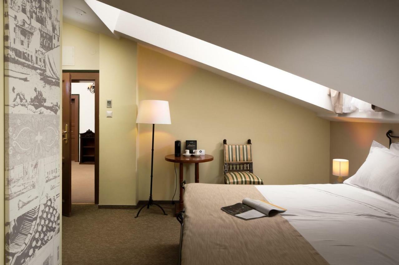 Standard Double Room Attic