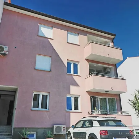 Guesthouse Esma-3