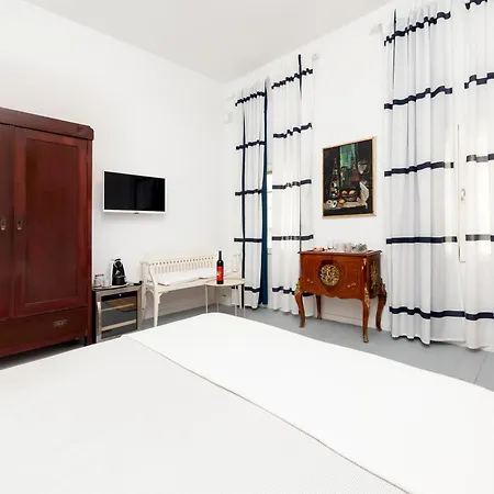Apartments & Rooms Carera 6-2
