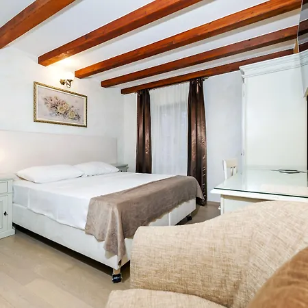 Heritage Hotel Villa Valdibora-2