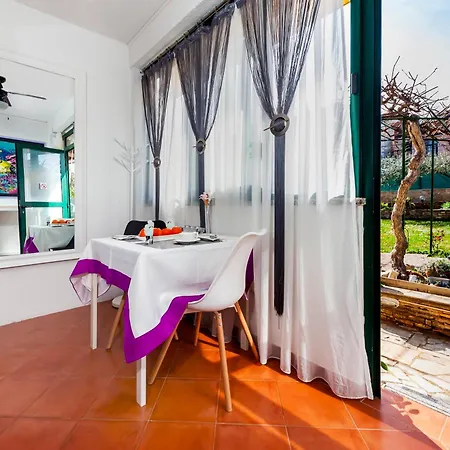 Apartments And Room Villa Dea Adults Only-3